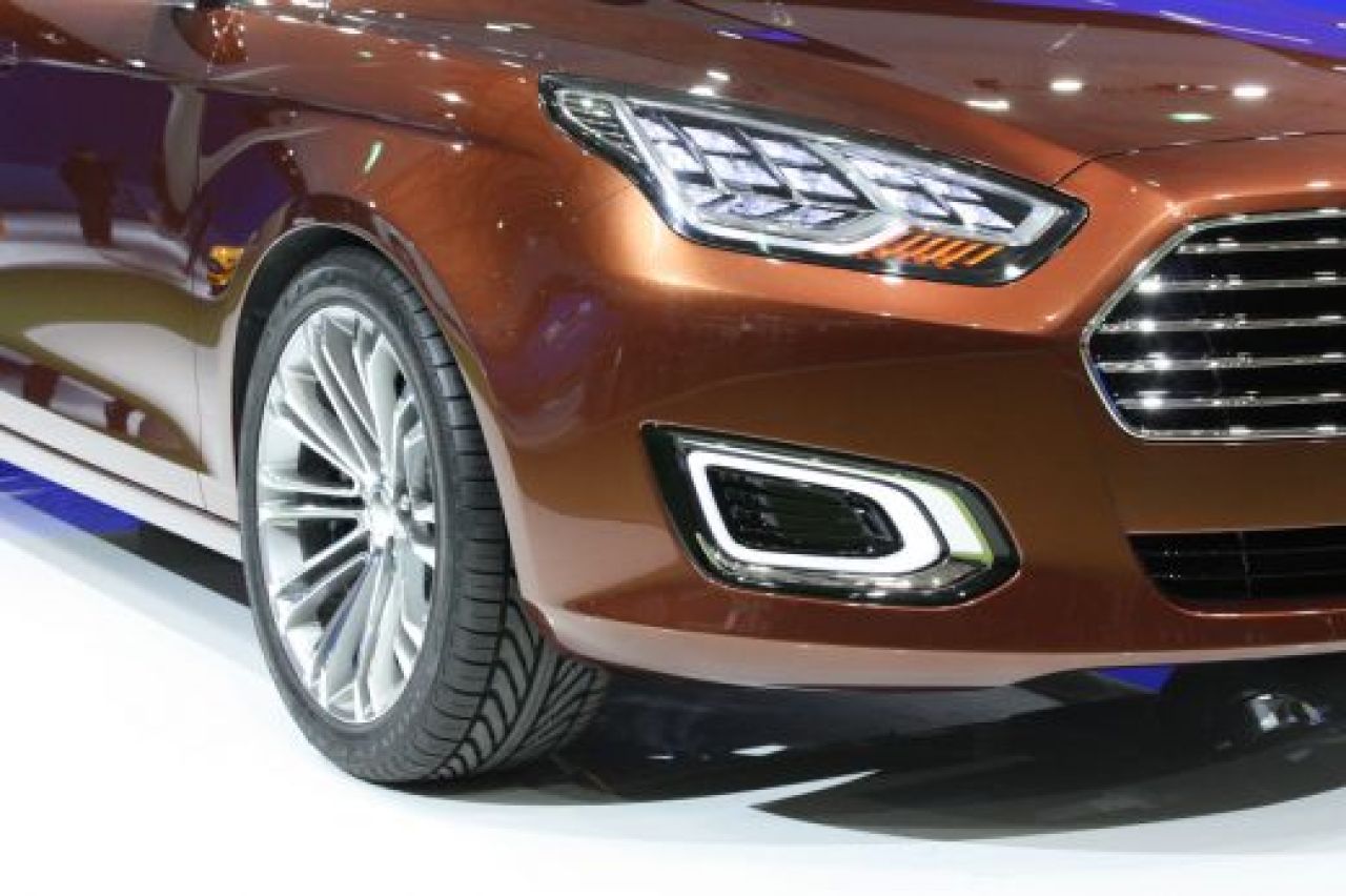 Surpriza la Shanghai! Ford resusciteaza un model istoric dupa 10 ani! Escort revine in forta! FOTO:_9