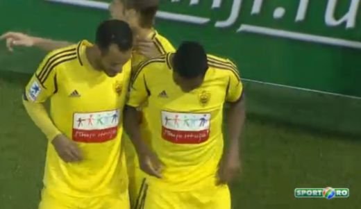 Moment ANTOLOGIC la meciul lui Super-Dan! Jucatorii lui Anji dansau dupa gol cand arbitrul a luat o decizie incredibila! Cum s-a schimbat total meciul in cateva secunde:
