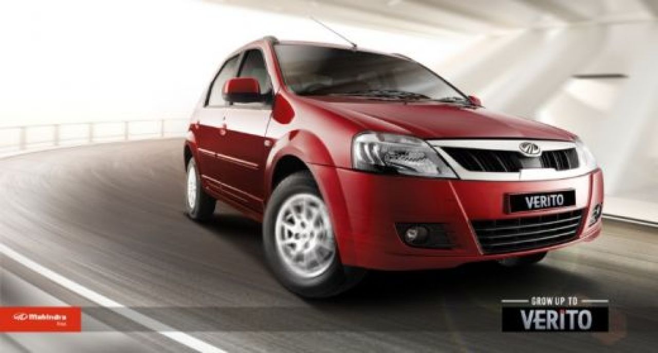 FOTO Prima imagine cu rivala Daciei de la Volkswagen! Nemtii se intorc in timp cu design din anii '90! Comparatia cu Logan:_1