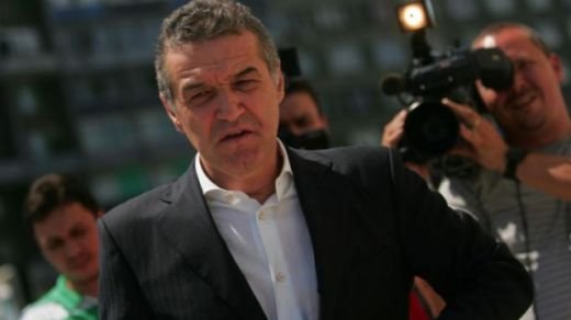 S-a deschis LISTA Stelei! "Iau doi mijlocasi, nu unul! M-am convins ca NU facem nimic fara Bourceanu!" Cine vine din vara la Steaua: