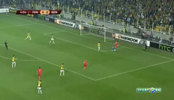 EMOTIONANT! Cat ghinon poti sa ai in fotbal? Meciul DEMENTIAL care a facut un stadion legendar sa explodeze: doua bare si un penalty ratat in Fener 1-0 Benfica! VIDEO