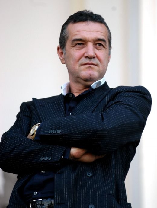 Transformarea lui Gigi Becali: Steaua l-a incaruntit si IMBATRANIT! Cum arata acum 7 ani, cand sarbatorea ultimul titlu: FOTO de colectie_3