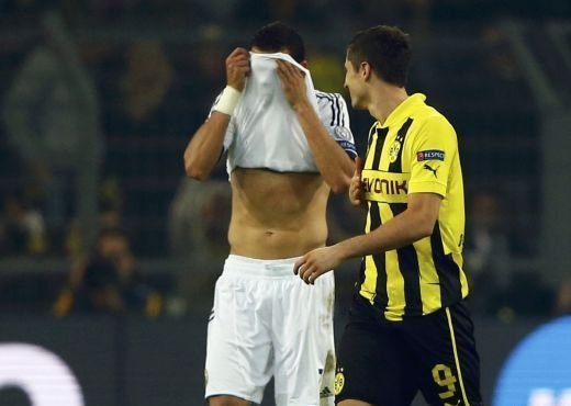 INCREDIBIL! Vedetele de la Real l-au implorat pe Lewandowski sa se opreasca din marcat! Ce i-a zis Pepe atacantului de la Dortmund!
