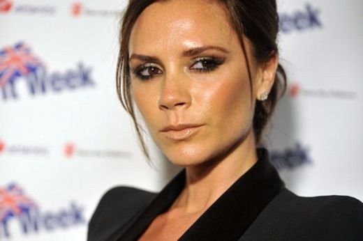 Sunt o VACA! Dezvaluirile sotiei lui Beckham! Cum isi concepe hainele