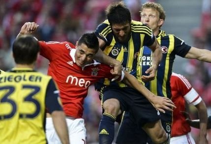 Benfica - Chelsea, finala Europa League, in direct la ProTV! Cardozo si Luiz si-au calificat echipele cu niste goluri FABULOASE! VIDEO REZUMAT:_3