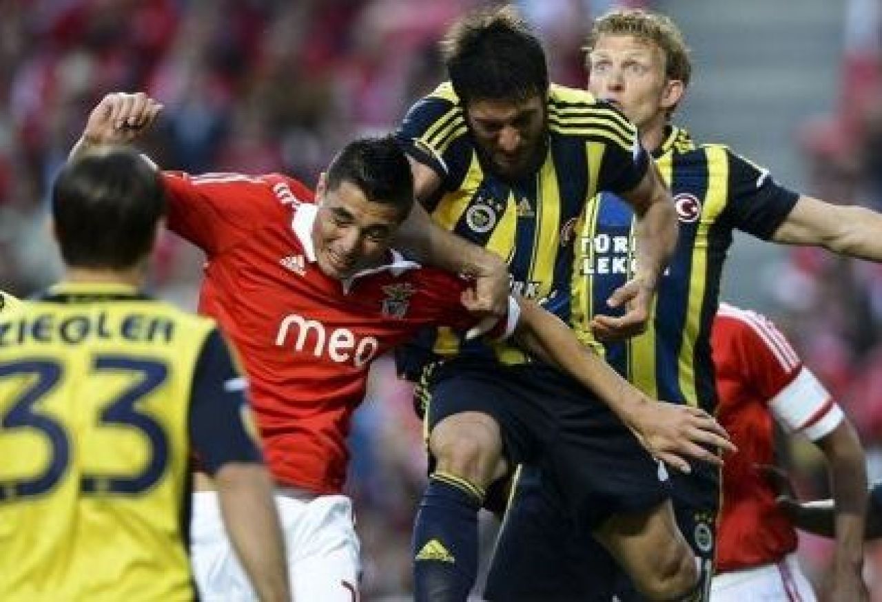 Benfica - Chelsea, finala Europa League, in direct la ProTV! Cardozo si Luiz si-au calificat echipele cu niste goluri FABULOASE! VIDEO REZUMAT:_3