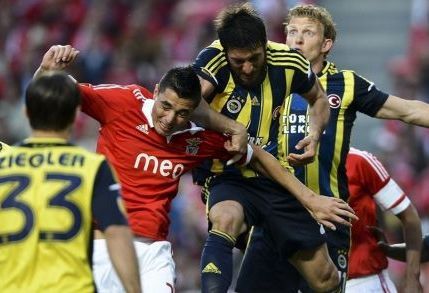 Benfica - Chelsea, finala Europa League, in direct la ProTV! Cardozo si Luiz si-au calificat echipele cu niste goluri FABULOASE! VIDEO REZUMAT:_3