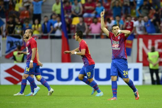 Ii PASTE titlul | Rusescu a ajuns la 20 de goluri dupa o faza superba a Stelei, Pandurii n-a avut nicio sansa! Steaua 2-0 Pandurii! Vezi fazele meciului:_10