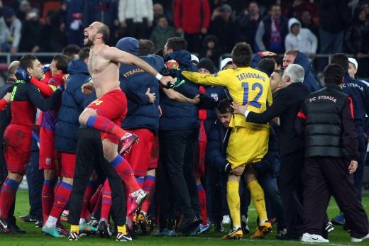 Cel mai tare CONCURS facut de Steaua: fanii au 3 saptamani sa compuna noul IMN pentru TITLUL 24! Un stelist are deja cea mai buna varianta! Vezi cum suna: