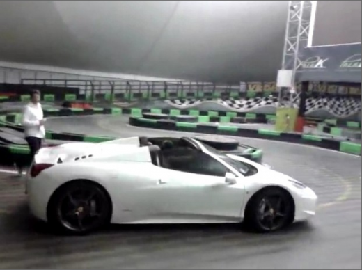 GENIAL! Balotelli dribleaza regulile de la Milan intr-un mare STIL! Ce cadou si-a facut dupa despartirea de prietena:_4