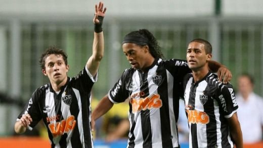 Borussia a gasit inlocuitor GENIAL pentru Gotze: copia lui RONALDINHO merge la Dortmund! Cat dau nemtii pe noua senzatie din Brazilia: