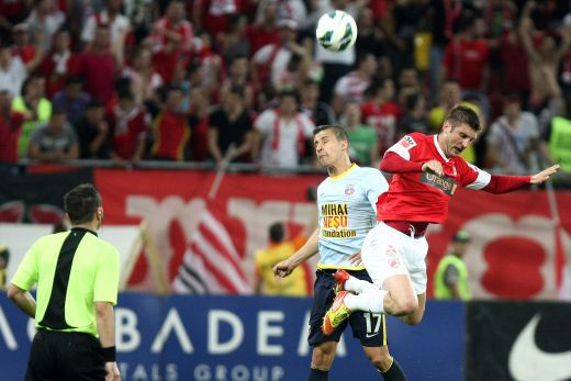 Scandalul Dinamo-Steaua continua! Negoita rade de EXTRATERESTRII fundasi stelisti , Meme ameninta ca il DISTRUGE: &nbsp;