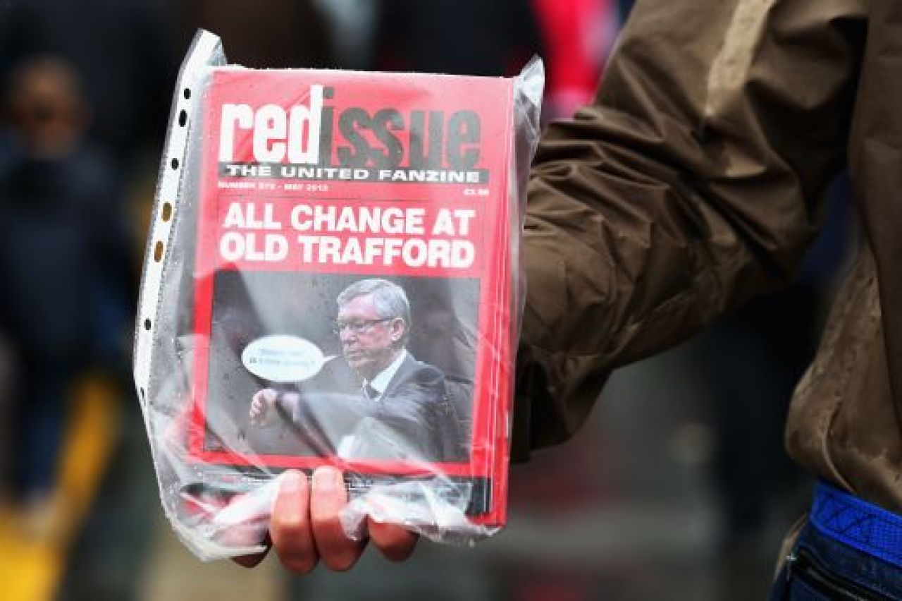CEA MAI TR12TA ZI pentru United | Ferguson si-a luat ADIO de la Old Trafford cu o victorie in ultimele minute! Imagini impresionante din tribune:_10