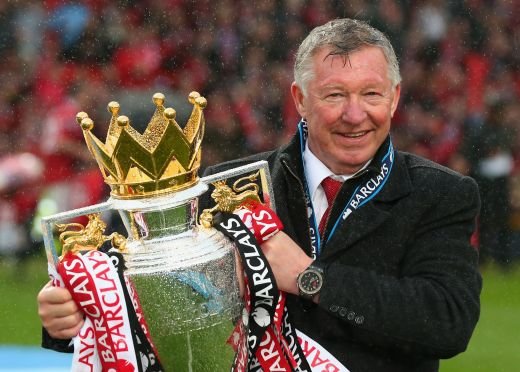 Momente EMOTIONANTE pe Old Trafford! Sir Alex Ferguson a vorbit pentru ultima data din postura de antrenor in fata a 75.000 de suporteri! Ce mesaj le-a transmis:
