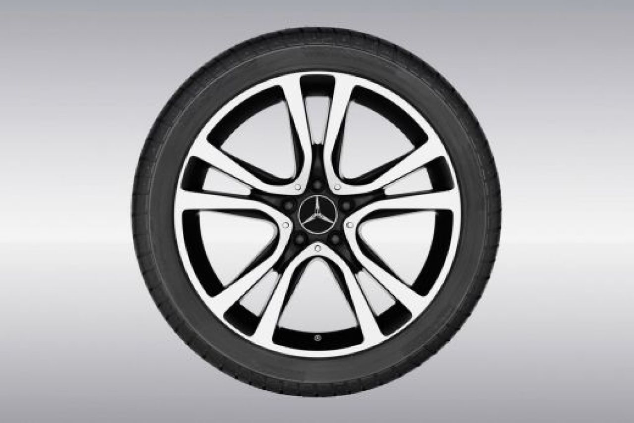 VIDEO: Decizie ISTORICA! Mercedes si-a schimbat SIGLA! Primul model pe care a fost montata:_10