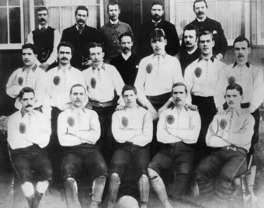 Are cele mai MULTE titluri, este cel mai longeviv manager scotian si NU e Alex Ferguson! Povestea omului care a revolutionat fotbalul britanic_1