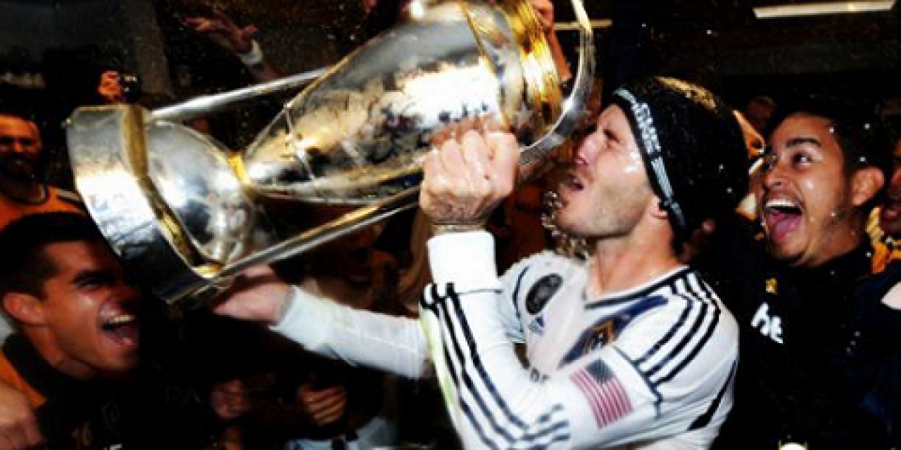 Echipa dupa care toti fanii fotbalului vor PLANGE! Cele 11 LEGENDE care ne-au incantat cu executiile lor! Care e cea mai trista retragere:_4
