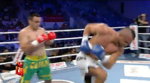 Morosanu l-a TERMINAT pe Mendes! I-a mutat fata din loc dupa o super lovitura! Benny l-a batut pe Rozenstruik! Pitbull-ul Atodiresei a fost SPULBERAT!_4