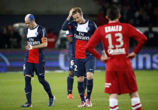 VIDEO A inceput sa planga si n-a mai vrut sa iasa de pe teren! ULTIMUL tango la Paris pentru Beckham! Lacrimile unui jucator UNIC!_10
