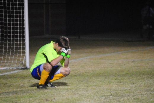 A crezut ca a scos-o! Efectul MAGIC l-a pacalit si s-a facut de RAS! Mingea s-a teleportat in poarta! VIDEO