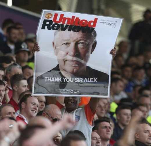 THRILLER! Ferguson a plecat suparat dupa 5-5 cu WBA! Un fan a vrut sa intre pe teren! Super FOTO de la 'Fergie 1500', ultimul meci al lui Sir Alex:_13
