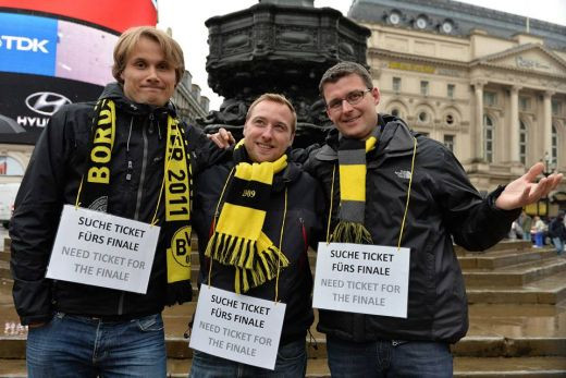 LIVE BLOG GerMoney Show | Imaginea SUCCESULUI pe un ecran gigant in New York! 40.000 de fani sarbatoresc victoria pe Yankees Stadium!_23