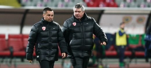 Doua solutii low cost pentru banca lui Dinamo! Ultimele variante pentru inlocuirea lui Talnar