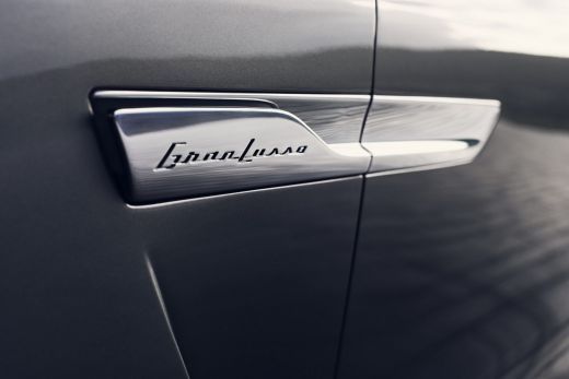 FOTO BMW-ul asta iti va suci mintile! Limuzina extrem de SEXY lansata in urma cu putin timp! Super imagini:_16