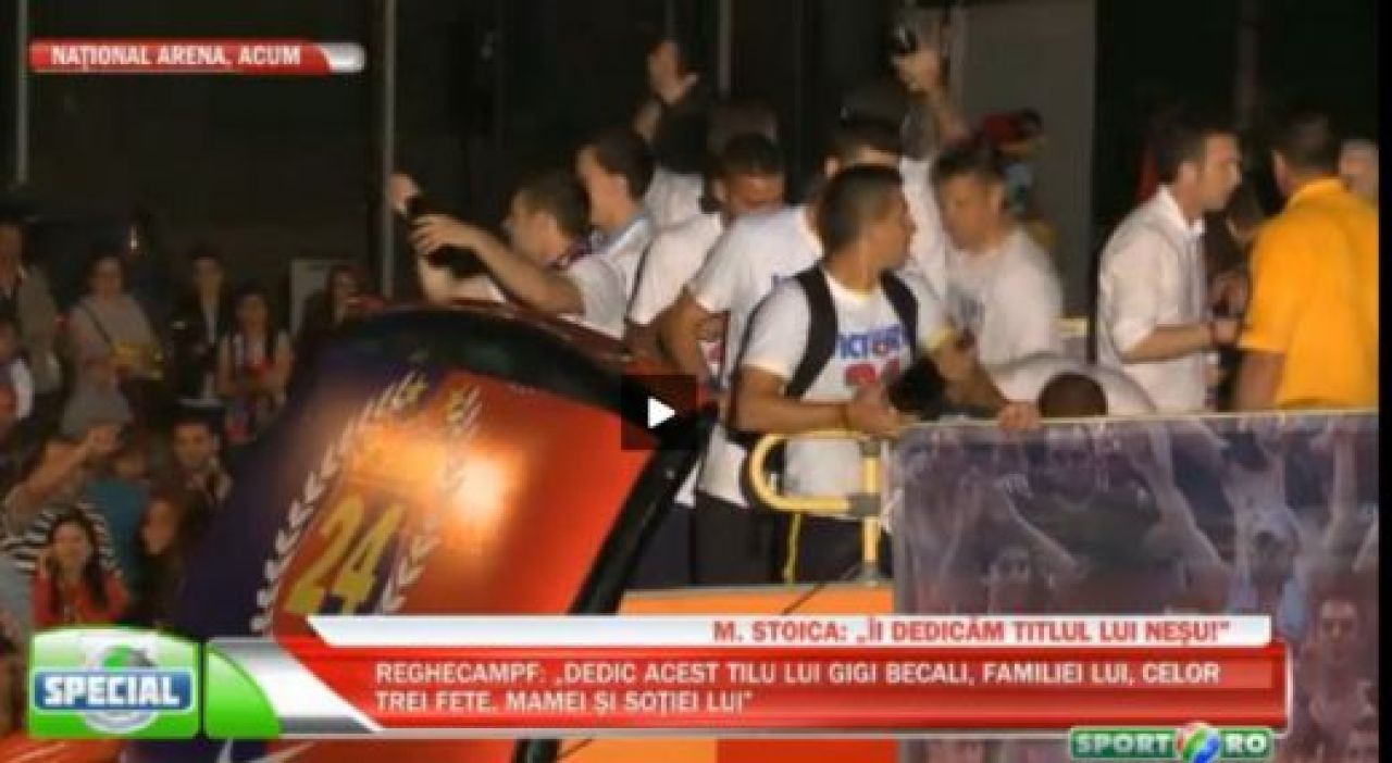 LIVE BLOG Sarbatoarea retinuta a Stelei | Imagini de SENZATIE de pe drumul stelistilor! Mii de fani au OCUPAT Piata Constitutiei! FOTO & VIDEO:_6