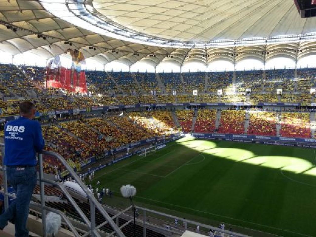 LIVE BLOG Cupa sus, Romania! Fanii Petrolului sarbatoresc toata noaptea: