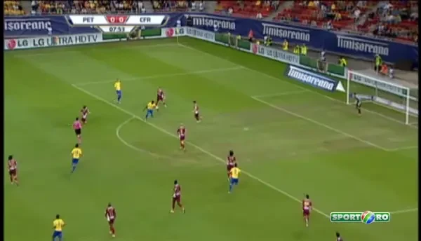 BARBARUL Cadu s-a simtit UMILIT la faza asta! Bokila a ZBURAT cu mingea pe langa el si a dat un SUPER GOL! Vezi aici faza