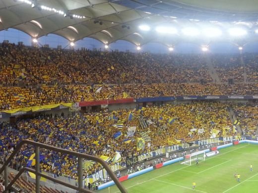 LIVE BLOG Cupa sus, Romania! Fanii Petrolului sarbatoresc toata noaptea: 