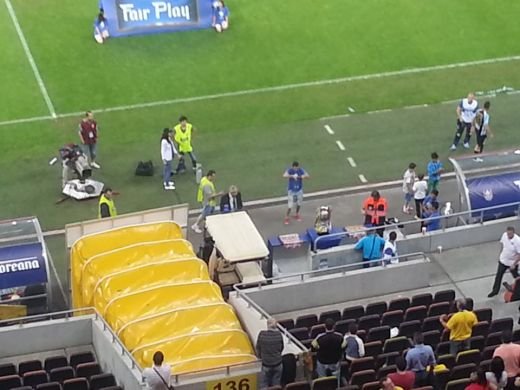 LIVE BLOG Cupa sus, Romania! Fanii Petrolului sarbatoresc toata noaptea: 