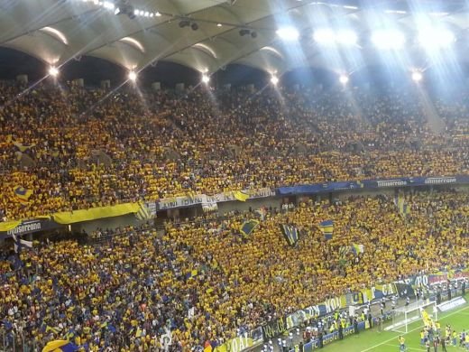 LIVE BLOG Cupa sus, Romania! Fanii Petrolului sarbatoresc toata noaptea: 