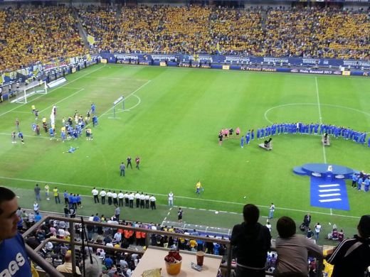 LIVE BLOG Cupa sus, Romania! Fanii Petrolului sarbatoresc toata noaptea: 