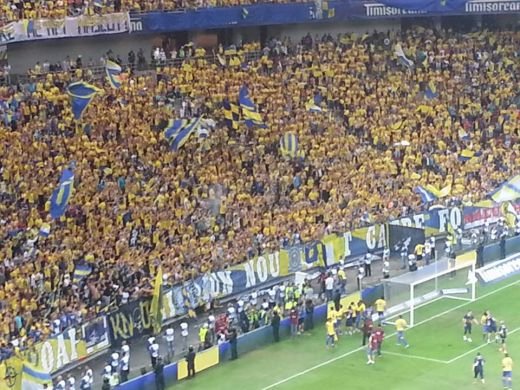 LIVE BLOG Cupa sus, Romania! Fanii Petrolului sarbatoresc toata noaptea: 