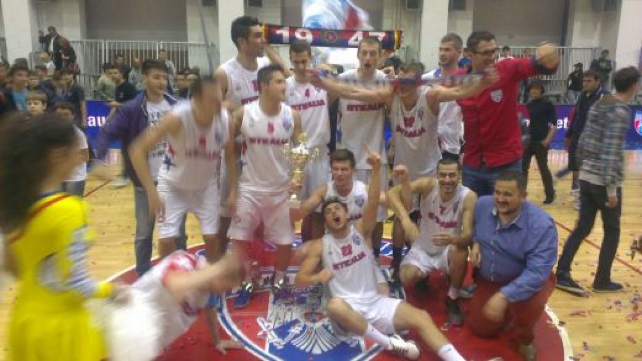 Steaua sarbatoreste cu PATRONII! Cel mai frumos an din istoria echipei vine cu o surpriza de PROPORTII: E unica in Romania! FOTO:_3