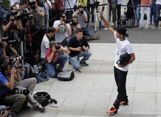 Neymar Day in Barcelona | Brazilianul a fost prezentat oficial! Nou Camp a fost plin, fanii au inventat deja un cantec! Declaratie NEBUNA a lui Neymar despre Messi:_7