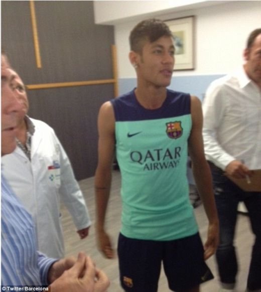 Neymar Day in Barcelona | Brazilianul a fost prezentat oficial! Nou Camp a fost plin, fanii au inventat deja un cantec! Declaratie NEBUNA a lui Neymar despre Messi:_17