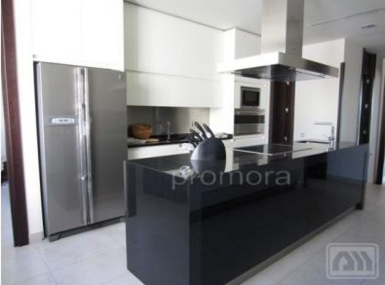 Alerta la Madrid! Cristiano Ronaldo si-a scos la vanzare vila SUPER LUXOASA si e gata sa PLECE! Cum arata casa de 5,4 mil_4