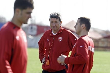 Dinamo si-a gasit antrenor! Prima declaratie a lui Multescu in noua functie: ce obiectiv i-a stabilit Negoita pentru sezonul viitor!
