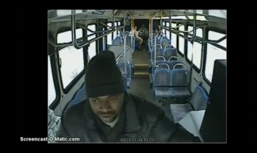 Un sofer de autobuz l-a FACUT KO pe cetateanul turmentat! Scanteia care a iscat SCANDALUL: