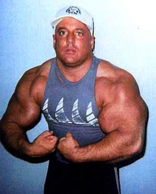 Visa sa fie ca Arnold, dar STEROIZII l-au transformat in BESTIA cu cele mai mari brate din lume! Gregg Valentino, o poveste despre sport, droguri, mafie si MANTUIRE:_4