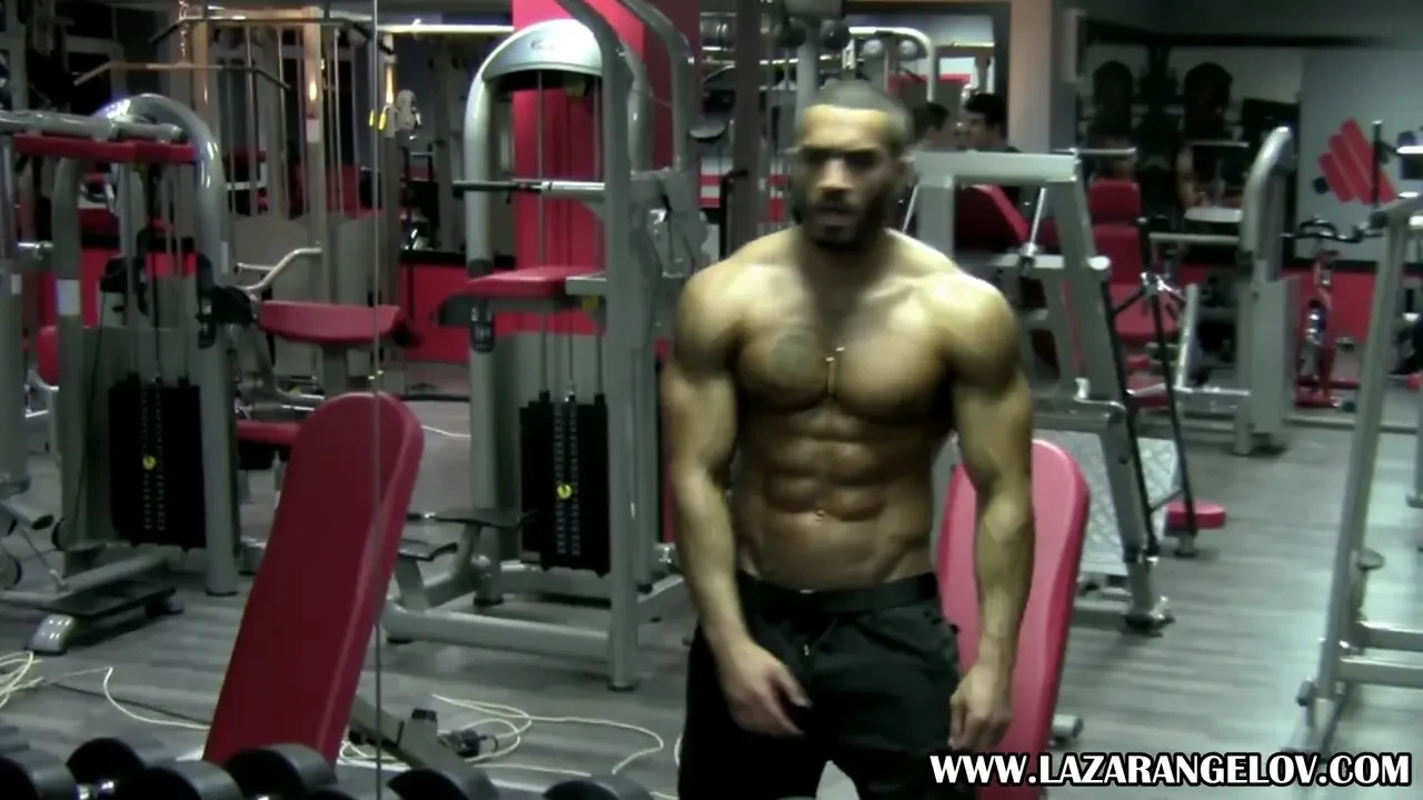 "Va jur ca nu am luat steroizi!" Un bulgar s-a transformat in HULK peste noapte! Vezi cum arata corpul PERFECT! VIDEO