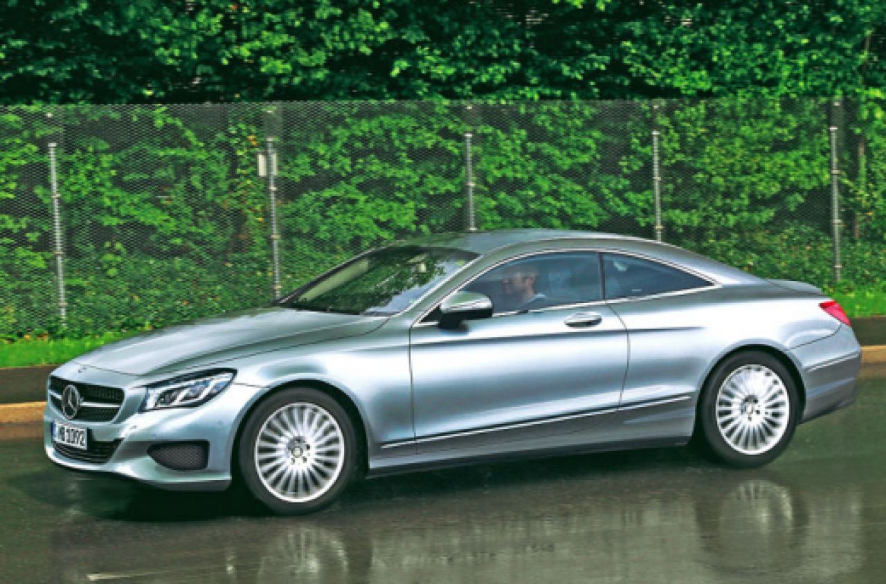 FOTO Un nou Mercedes: CLS Coupe! Nemtii ne prezinta primele imagini! Limuzina sportiva pregatita pentru Frankfurt:_1