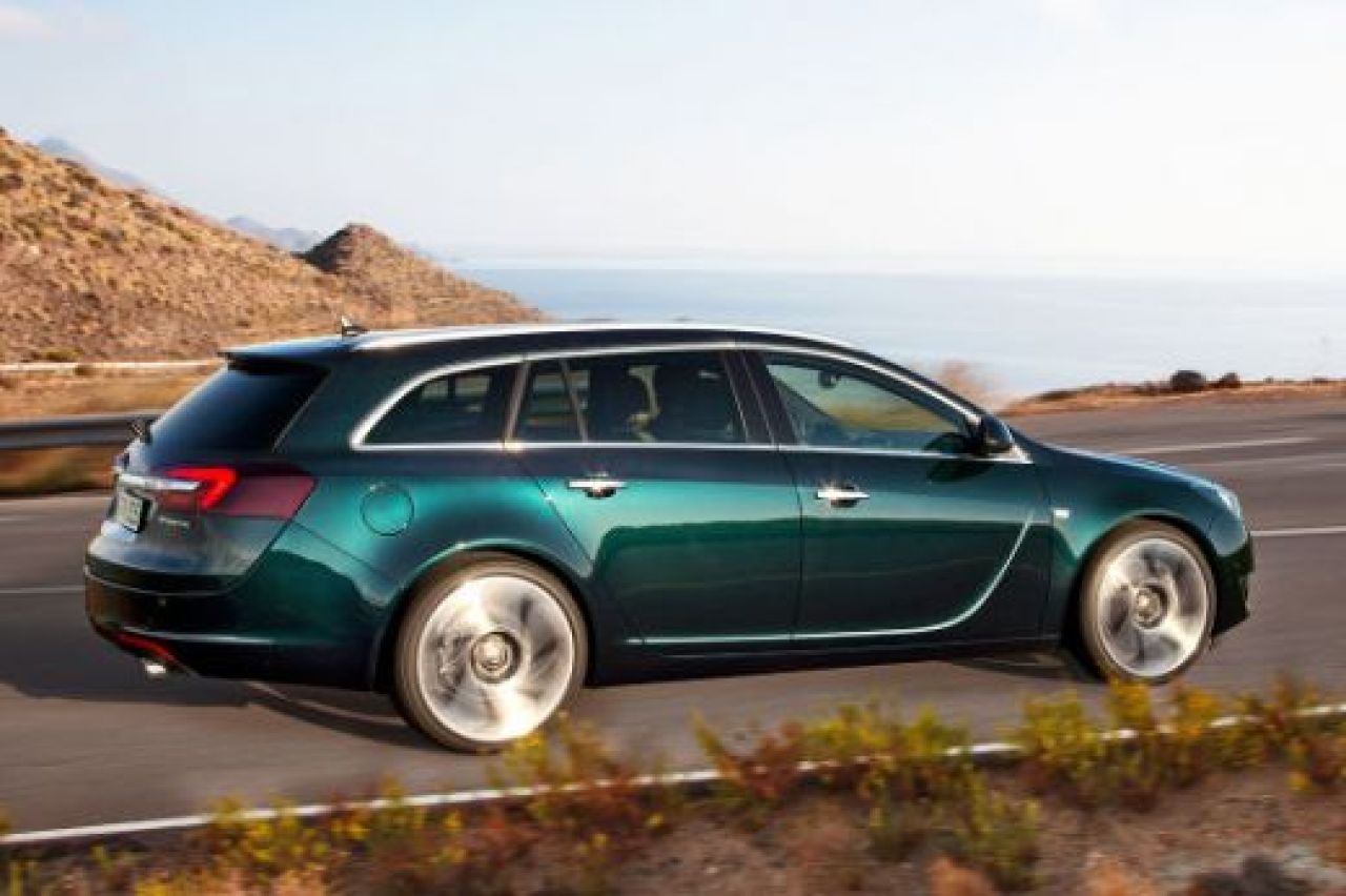 FOTO Opel a lansat OFICIAL noua Insignia! Limuzina nemteasca a fost relansata in urma cu putin timp! Vezi cum arata:_1