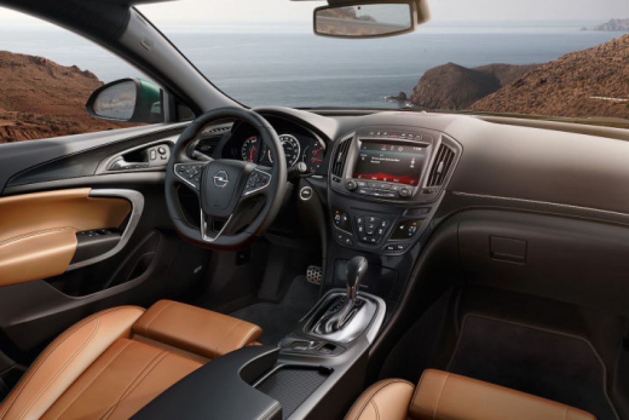 FOTO Opel a lansat OFICIAL noua Insignia! Limuzina nemteasca a fost relansata in urma cu putin timp! Vezi cum arata:_3