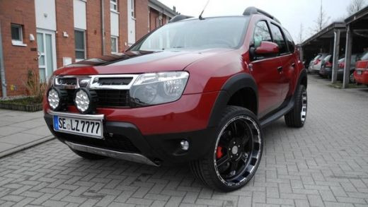 ADMIRABIL? FOTO: Tuning demential pentru Dacia Duster! Nemtii au transformat-o intr-o bestie off-road!_4