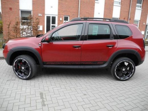 ADMIRABIL? FOTO: Tuning demential pentru Dacia Duster! Nemtii au transformat-o intr-o bestie off-road!_8