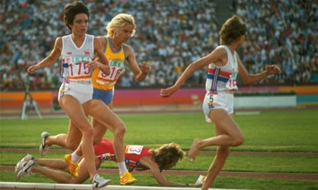 A fugit din tara desculta! Lupta dintre doi giganti a fost castigata de o ROMANCA! Mii de oameni UCISI pentru un vis trucat! VIDEO:_12